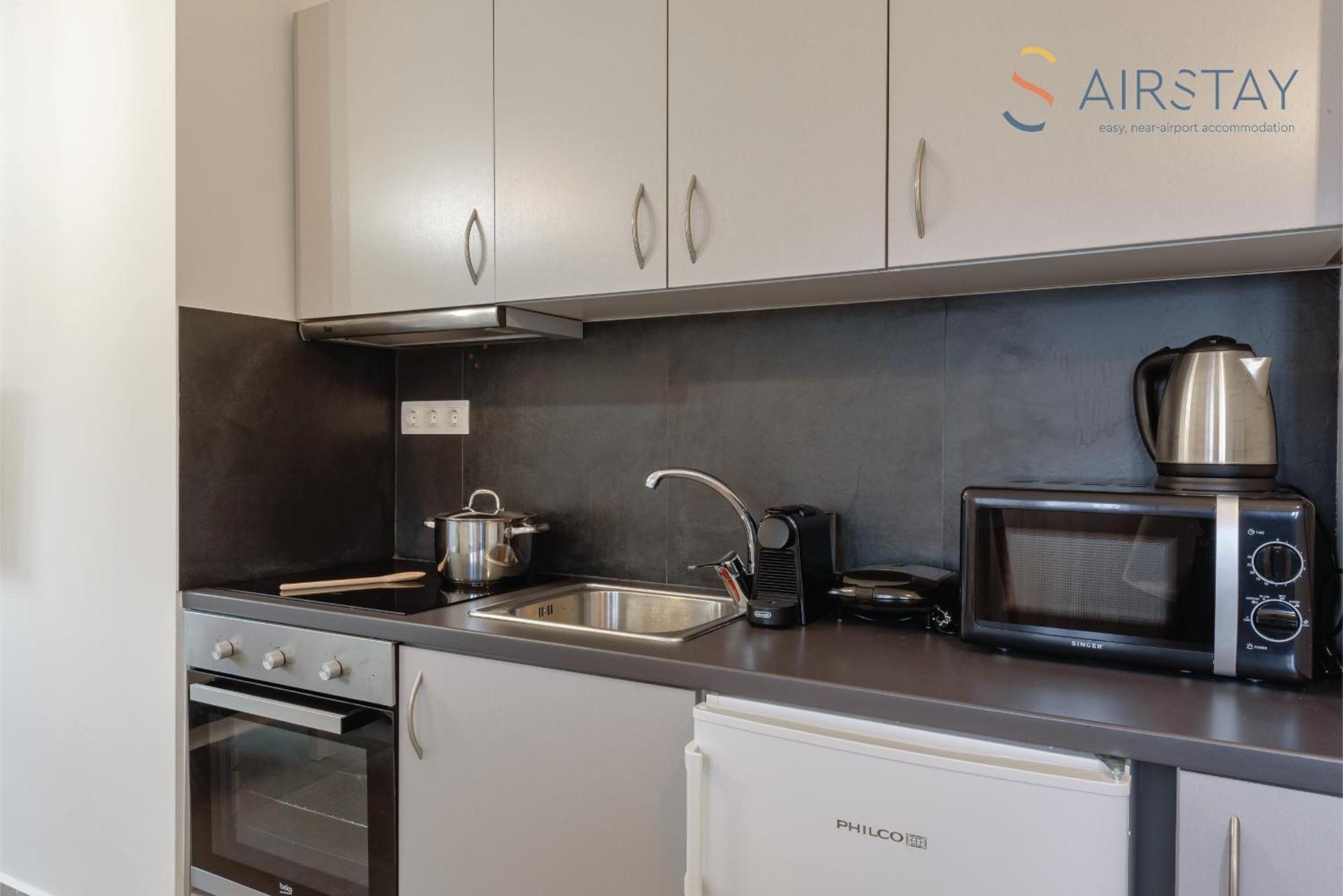 Ryze Apartments Airport By Airstay Αρτέμιδα Εξωτερικό φωτογραφία