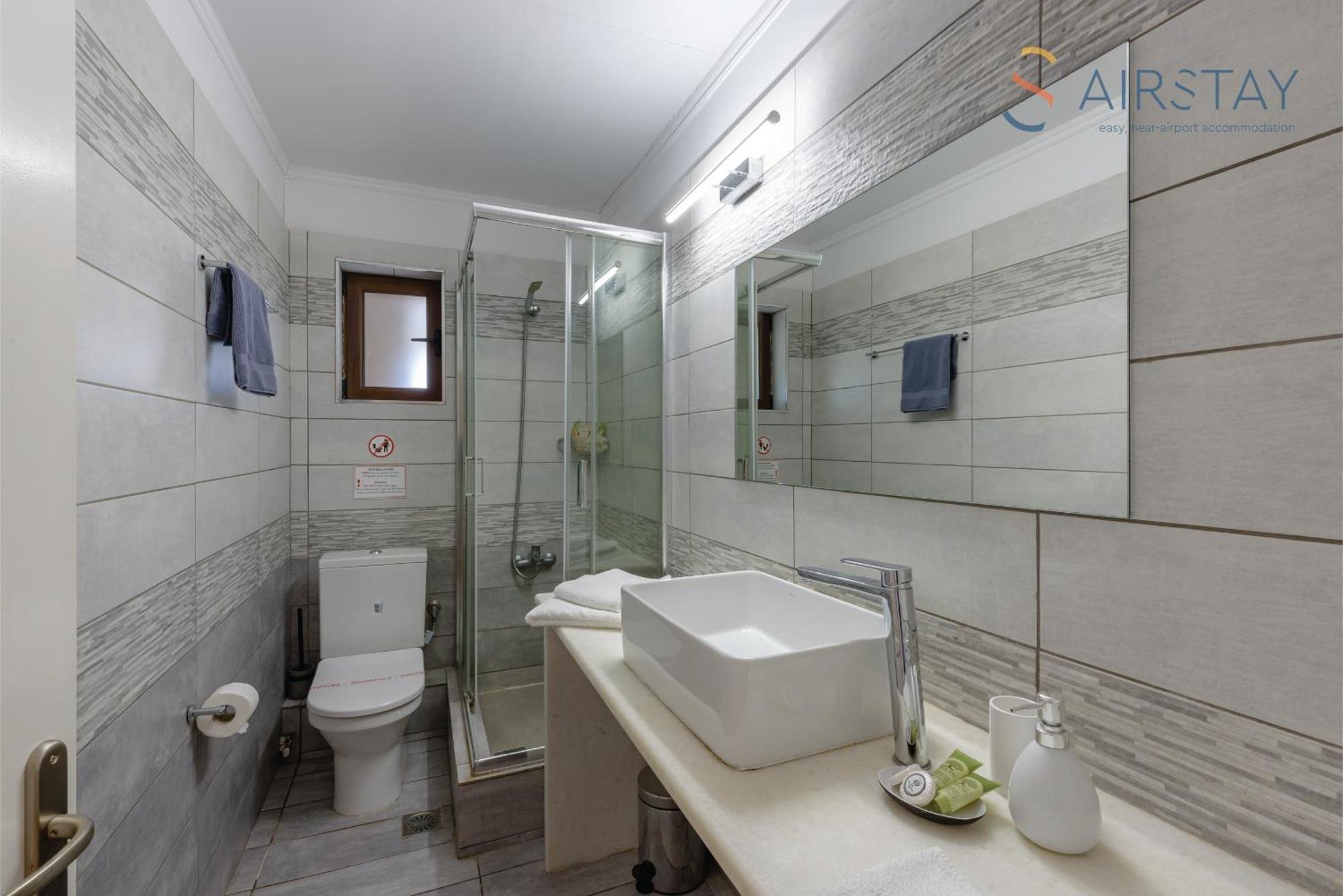 Ryze Apartments Airport By Airstay Αρτέμιδα Εξωτερικό φωτογραφία